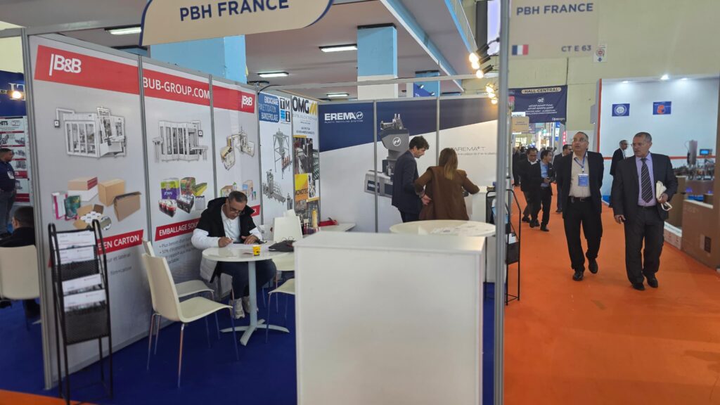 Salon Djazagro 2025 à Alger, un événement clé pour l'industrie agroalimentaire avec des exposants internationaux et des conférences sur les innovations du secteur.
