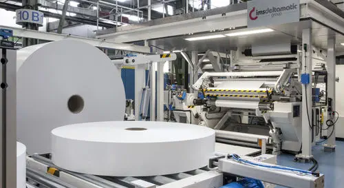 Bobineuse-coupeuse GOEBEL IMS pour le traitement des papiers barrières durables