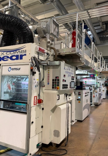 Ligne de complexage Duplex Combi Linear installée chez EMSUR SPO pour l’emballage flexible agroalimentaire